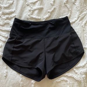 Lululemon 2.5 inch inseam HR shorts